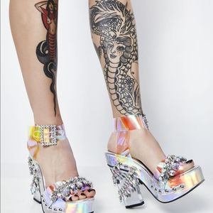 Stellar strut rhinestone platform, 8